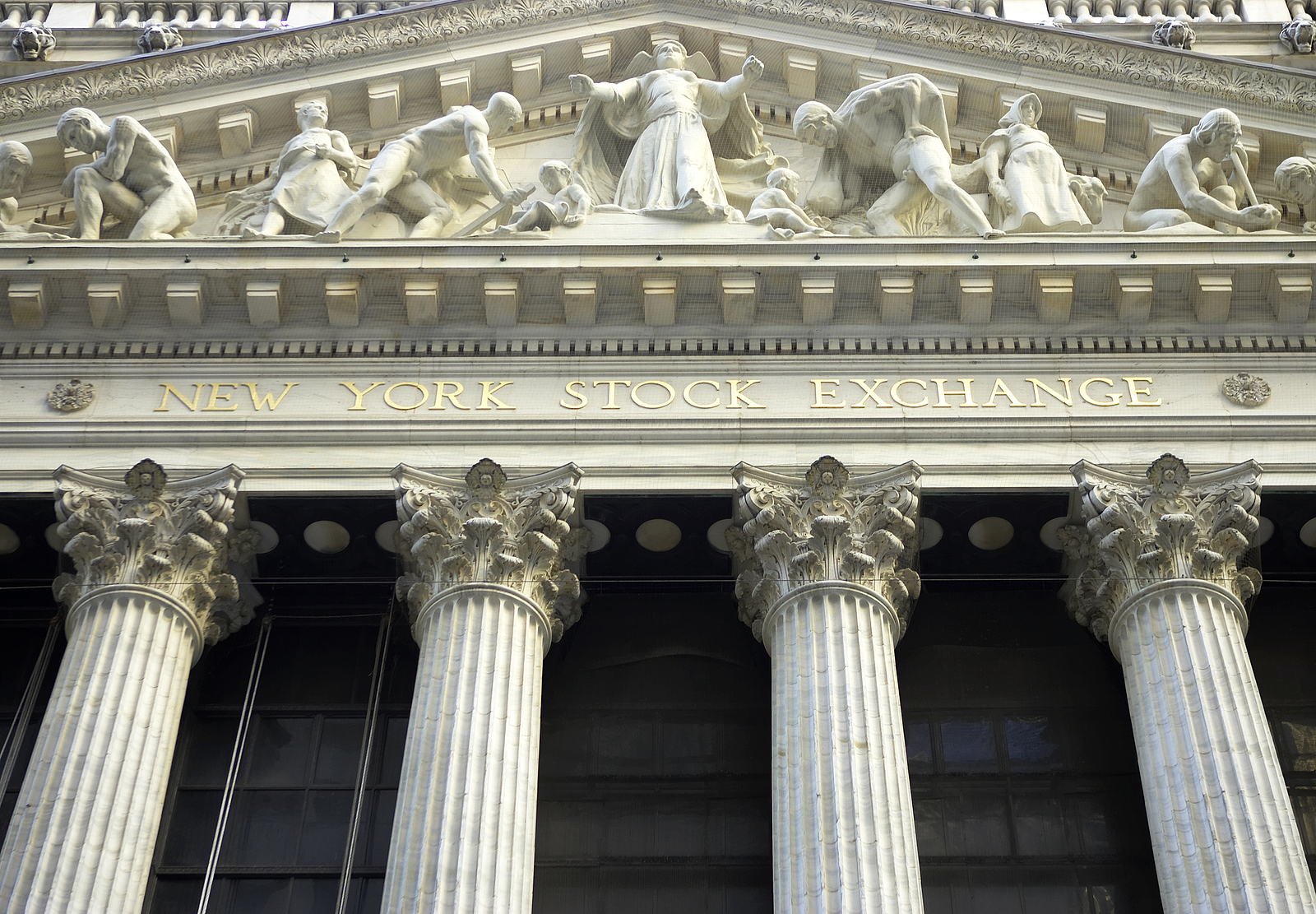 What Market Leaders Reveal About Today’s Economy