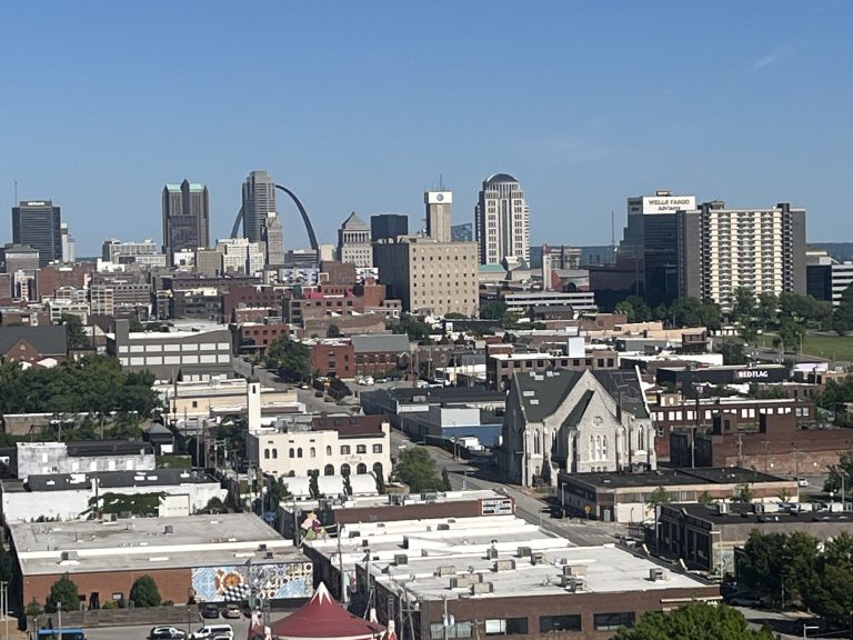 Midtown Data Center Debate Highlights St. Louis’ Struggle Between Growth and Resistance